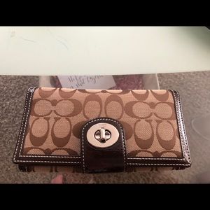 Coach Signature wallet